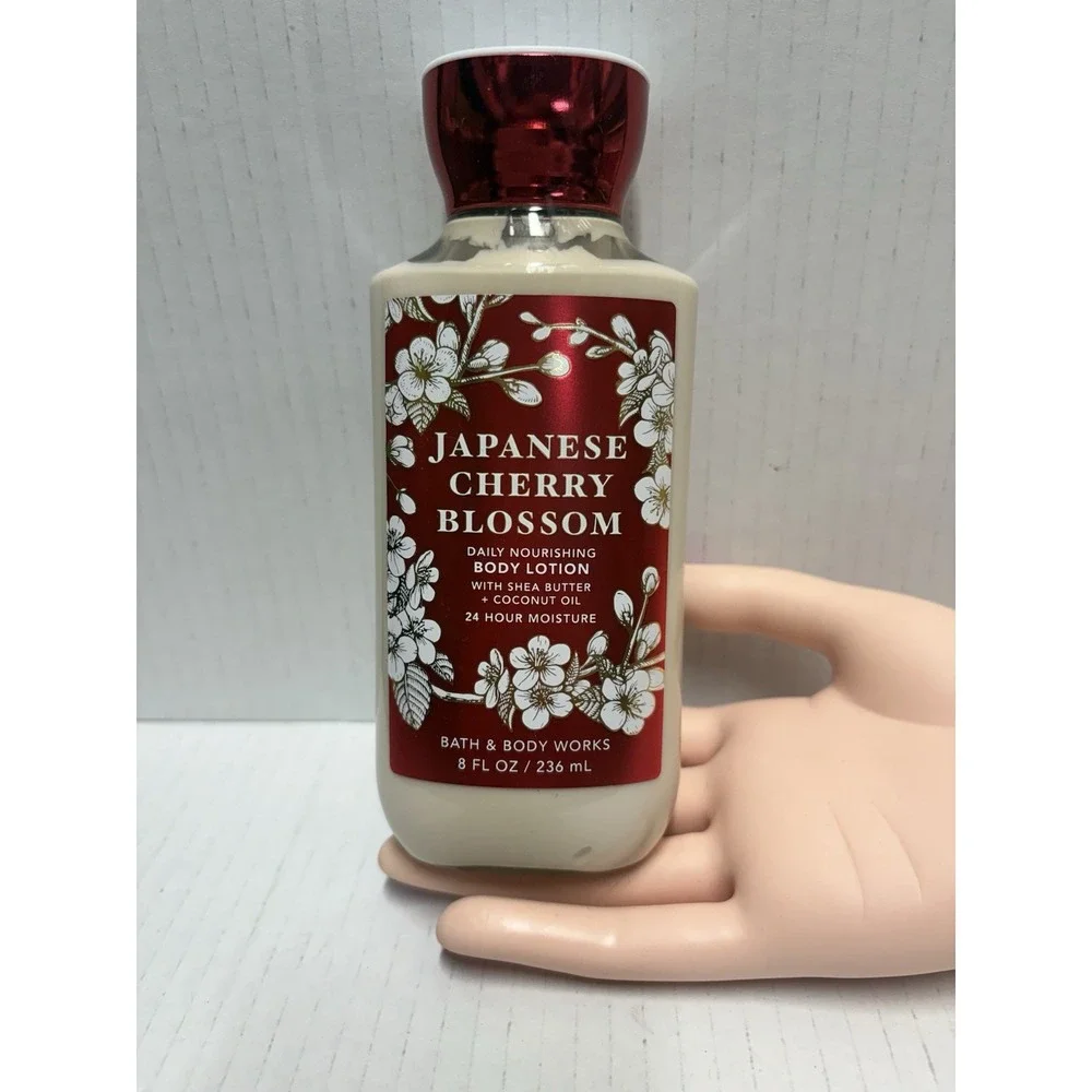 Bath & Body Works Japanese Cherry Blossom Daily Nourishing Body Lotion 8 oz. NEW